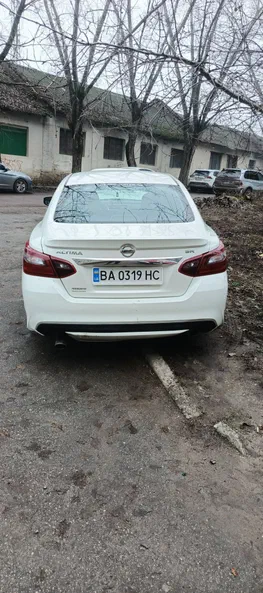 Nissan Altima 2017 - 9