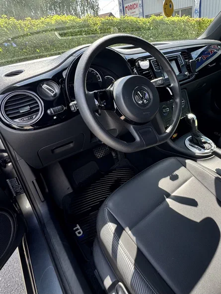 Volkswagen Beetle 2016