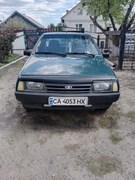 Lada (ВАЗ) 21099 2004