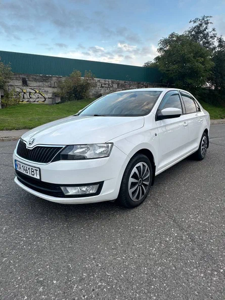 Skoda Rapid 2013