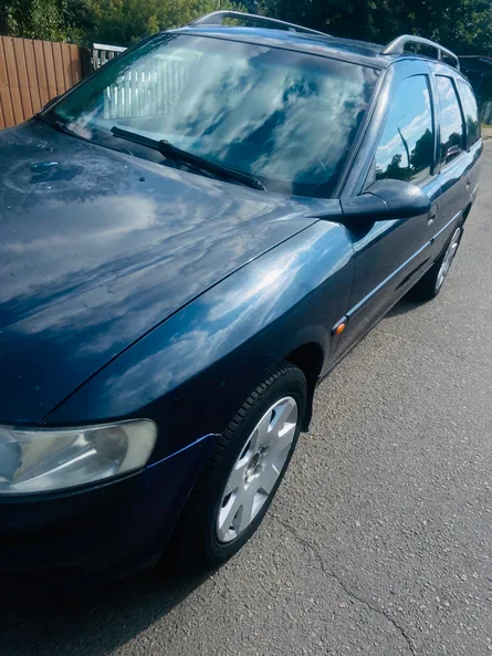 Opel Vectra 2000