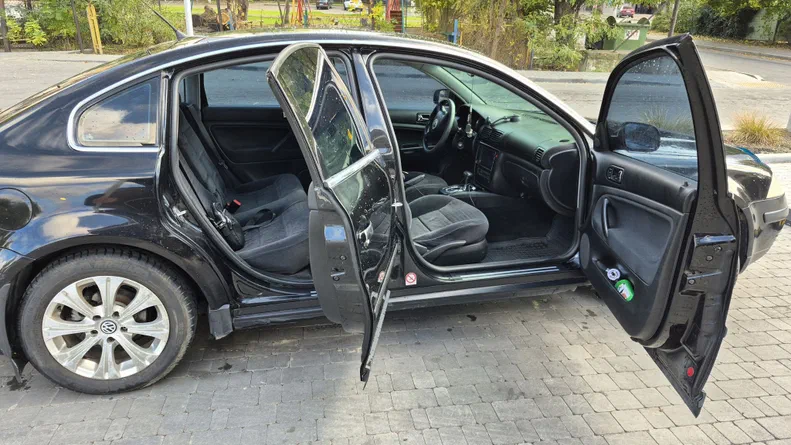 Volkswagen Passat 2001 - 13