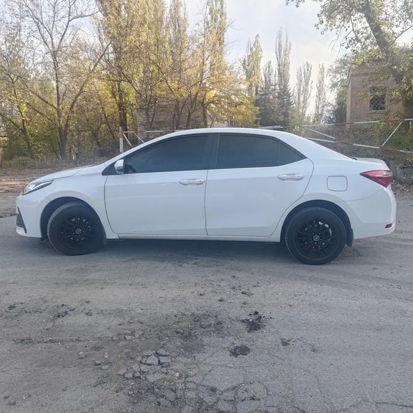 Toyota Corolla 2016 - 5