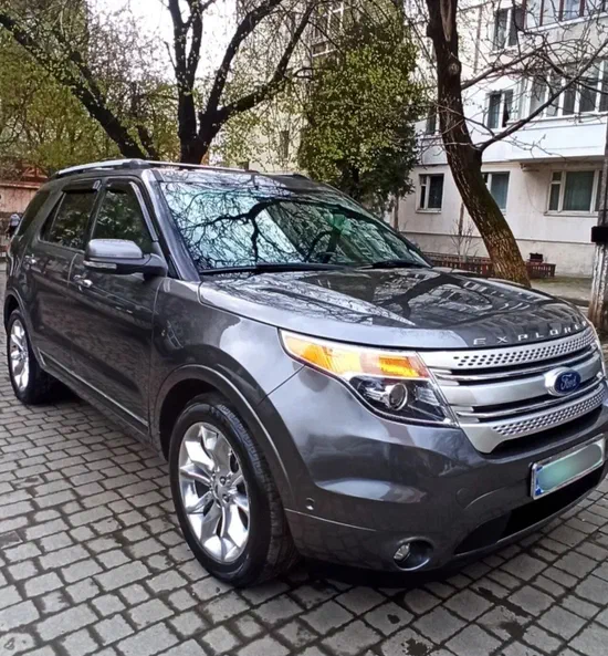 Ford Explorer 2011 - 9