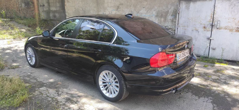 BMW 3 серии 2009