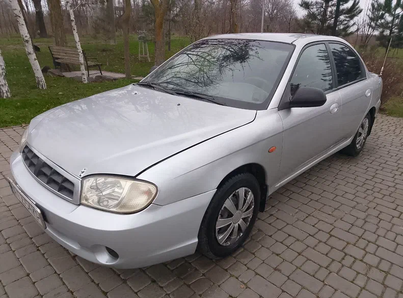 Kia Sephia 2003