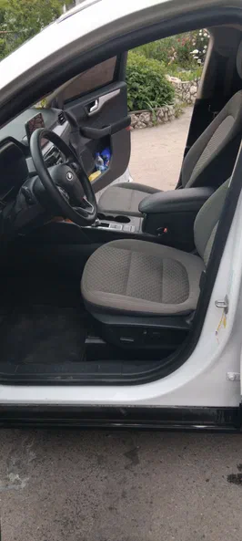 Ford Escape 2019 - 10