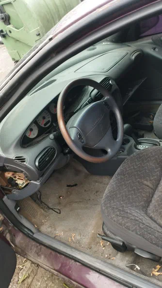 Chrysler Stratus 2000 - 6