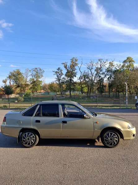 Daewoo Nexia 2009 - 5