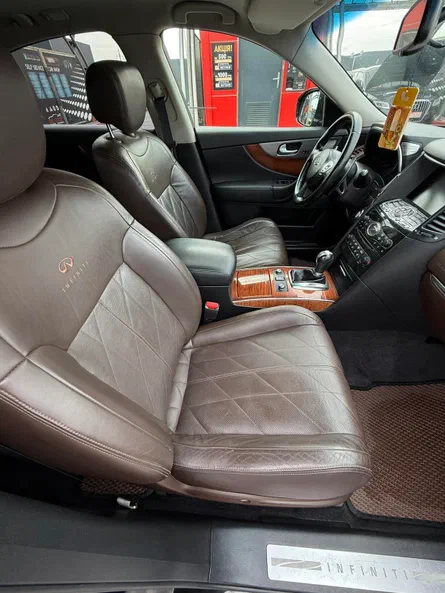 Infiniti FX 2012 - 9