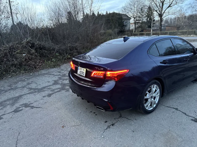 Acura TLX 2017