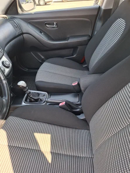 Hyundai Elantra 2010 - 10