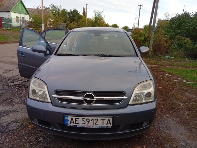 Opel Vectra 2004 - 10