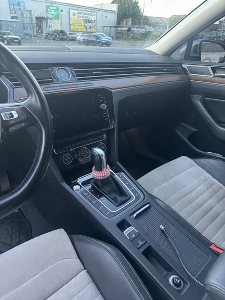 Volkswagen Passat 2018 - 7