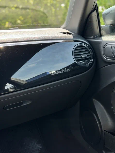 Volkswagen Beetle 2016