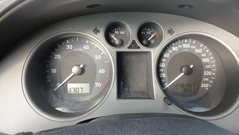 SEAT Ibiza 2008 - 10