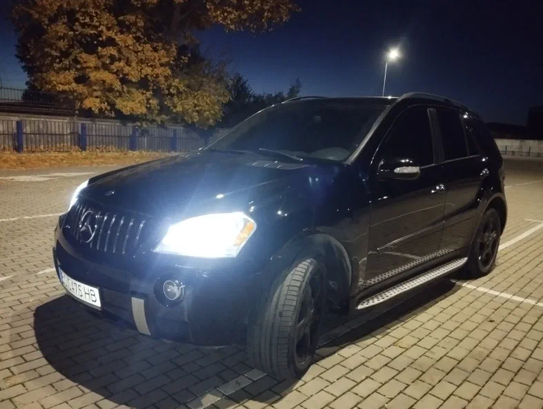 Mercedes-Benz M-Клас 2007 - 19