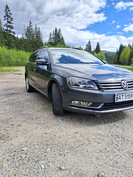 Volkswagen Passat 2011 - 11