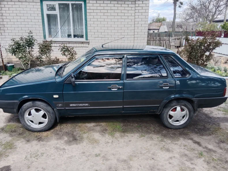 Lada (ВАЗ) 21099 2004