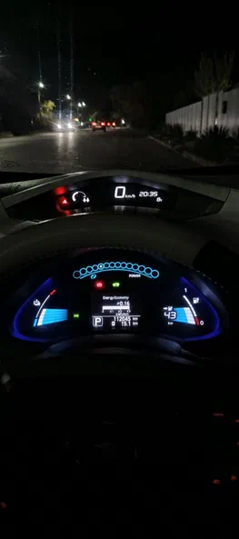 Nissan Leaf 2012 - 13