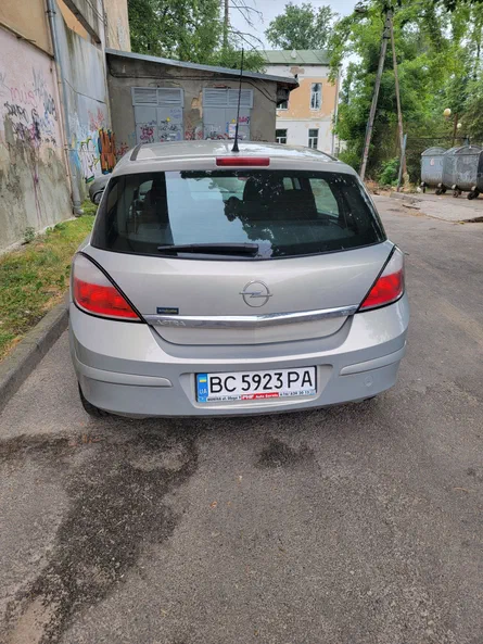 Opel Astra 2006 - 6