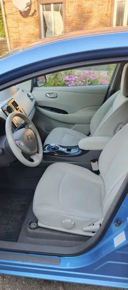 Nissan Leaf 2012 - 6