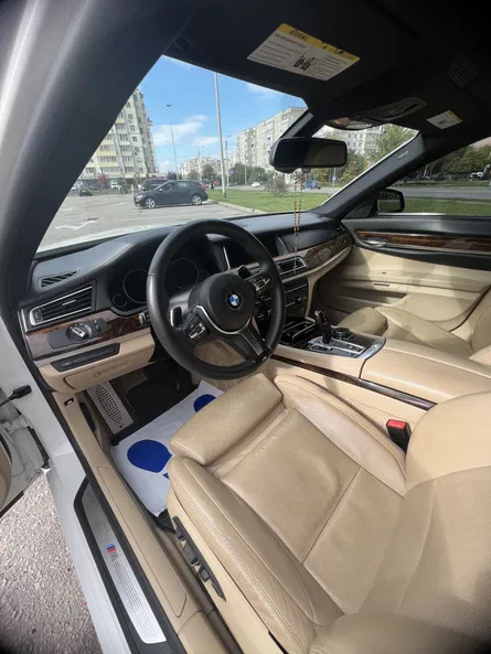 BMW 7 серія 2013 - 14