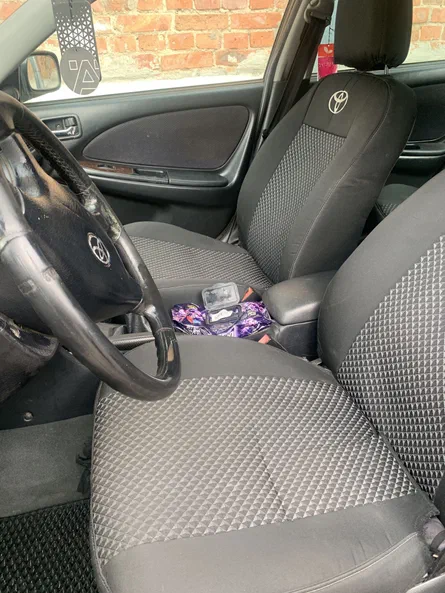 Toyota Avensis 2001 - 11