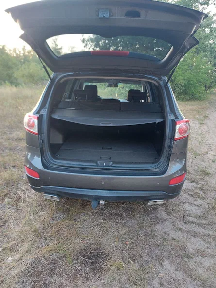 Hyundai Santa Fe 2010 - 11