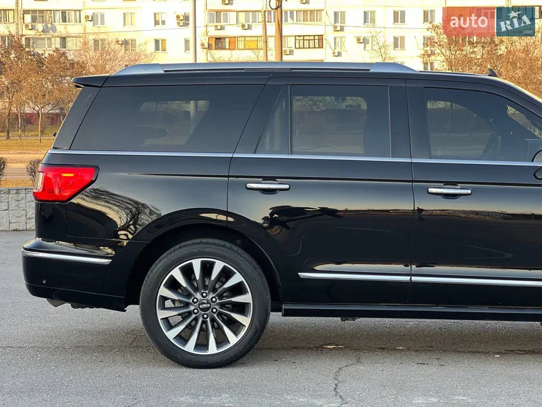 Lincoln Navigator 2019