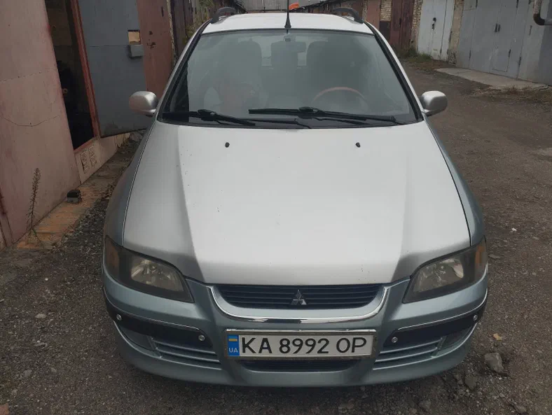 Mitsubishi Space Star 2004