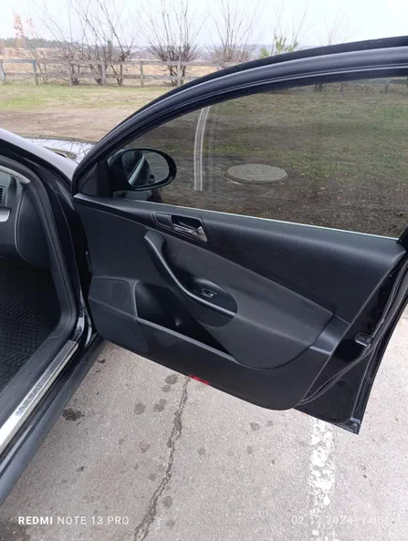 Volkswagen Passat 2008 - 9