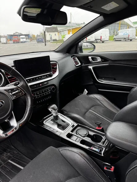 Kia Proceed 2019 - 19