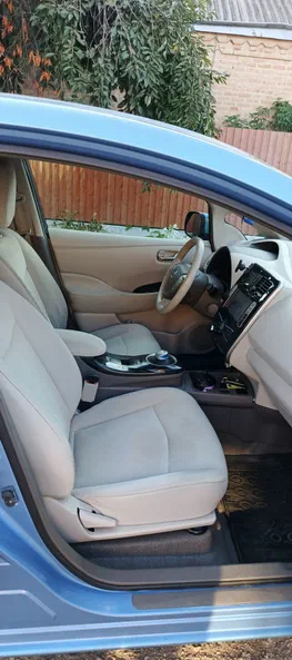 Nissan Leaf 2012 - 5