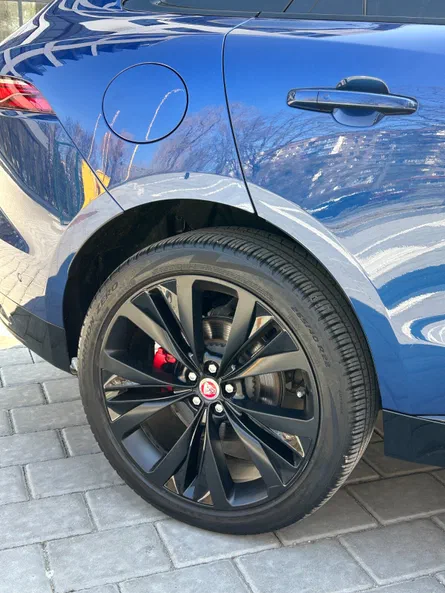 Jaguar F-Pace 2021 - 35