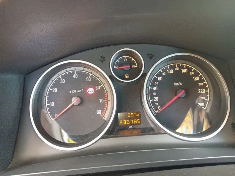 Opel Zafira 2005 - 13