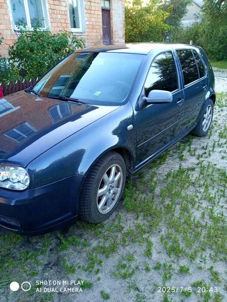 Volkswagen Golf 2000