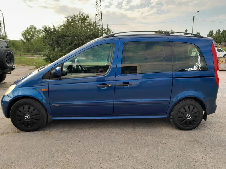 Mercedes-Benz Vaneo 2002