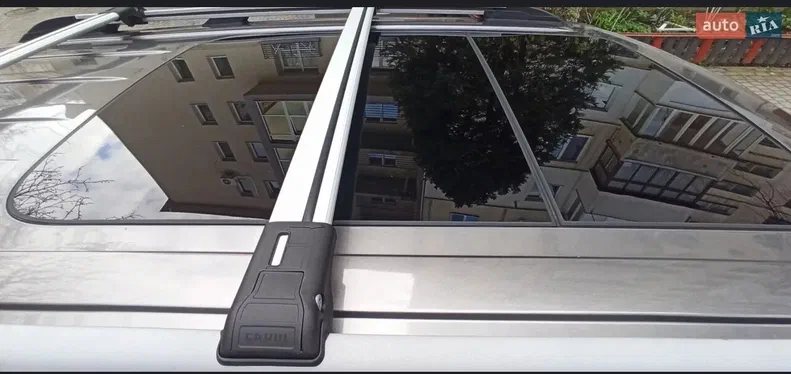 Ford Explorer 2011 - 28
