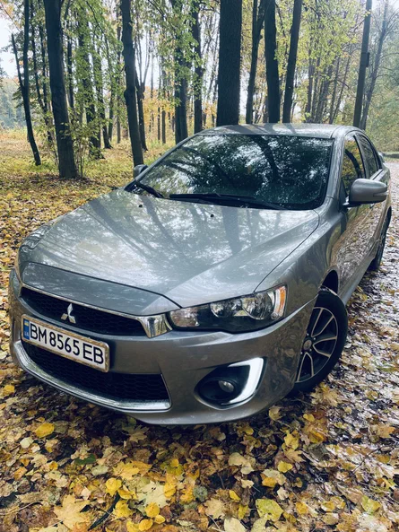 Mitsubishi Lancer 2016 - 11