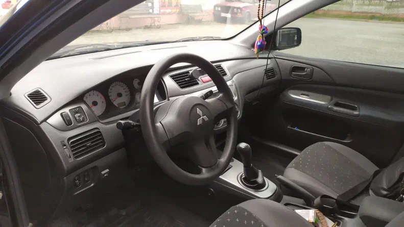 Mitsubishi Lancer 2008 - 12