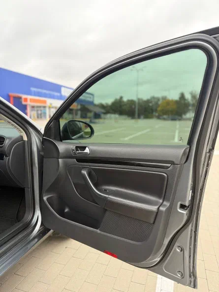 Volkswagen Jetta 2011 - 5