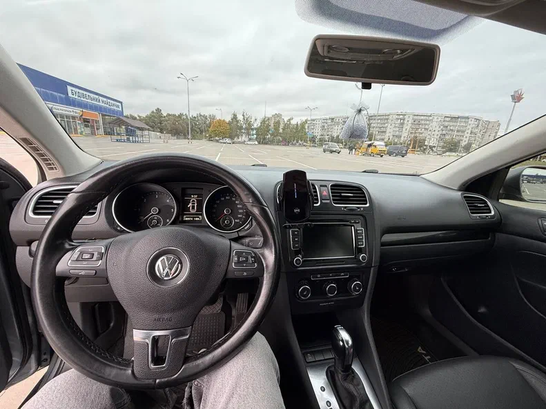 Volkswagen Jetta 2011 - 8