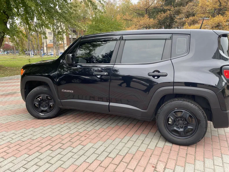Jeep Renegade 2018 - 25