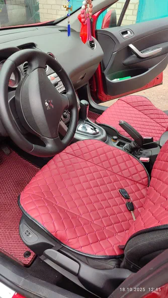 Peugeot 308 2008 - 13