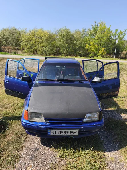 Opel Kadett 1985 - 6