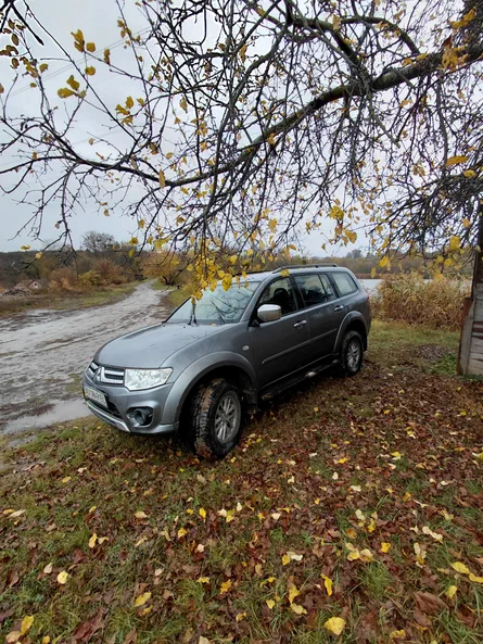 Mitsubishi Pajero 2013 - 5