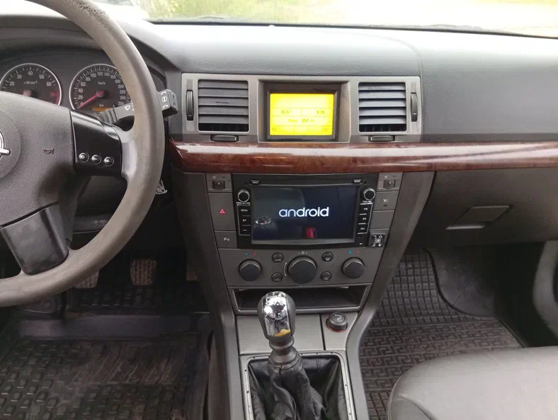 Opel Vectra 2004 - 20