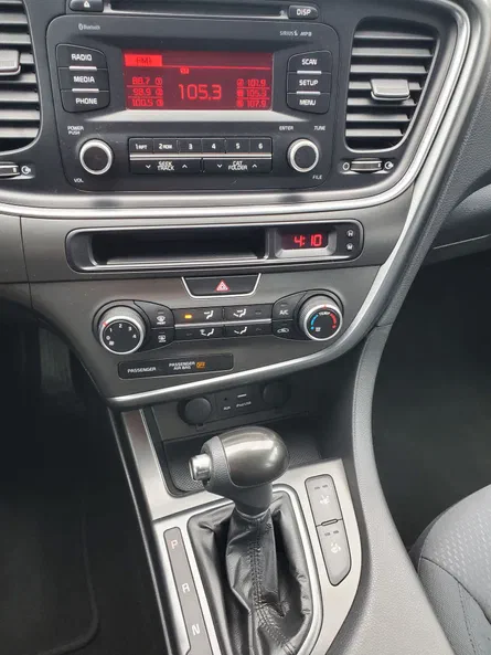 Kia Optima 2015 - 11