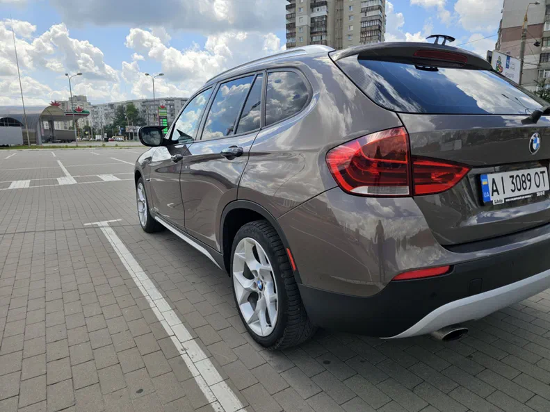 BMW X1 2010 - 14